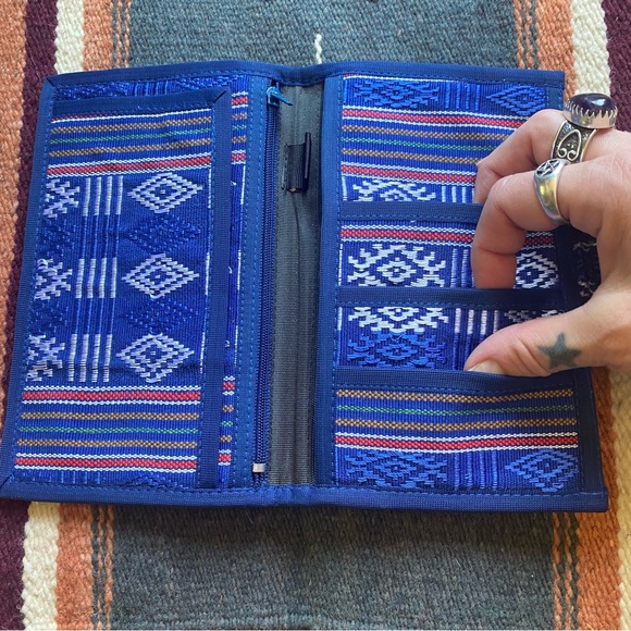 VTG 90’s Cham Weaving Artisan Made Fair Trade Handcrafted Wallet. New! - Picture 8 of 15